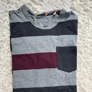 Tailor Vintage Gray and Black Short Sleeve Tees